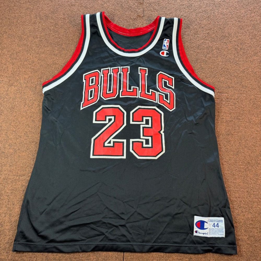 Champion Michael Jordan Chicago Bulls Jersey Mens 44 Black NBA Basketball 23 USA